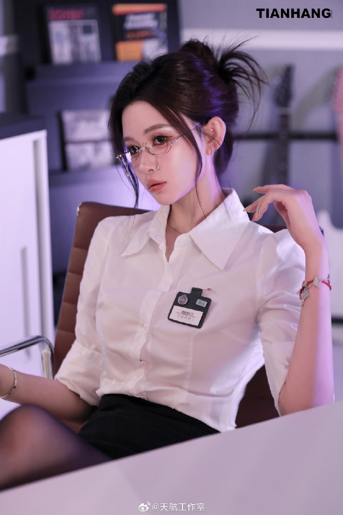 南山的部长们 剧照