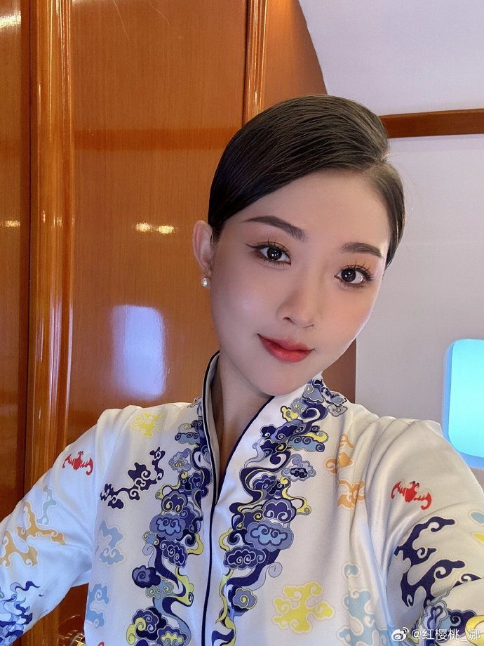 觉醒年代 封面
